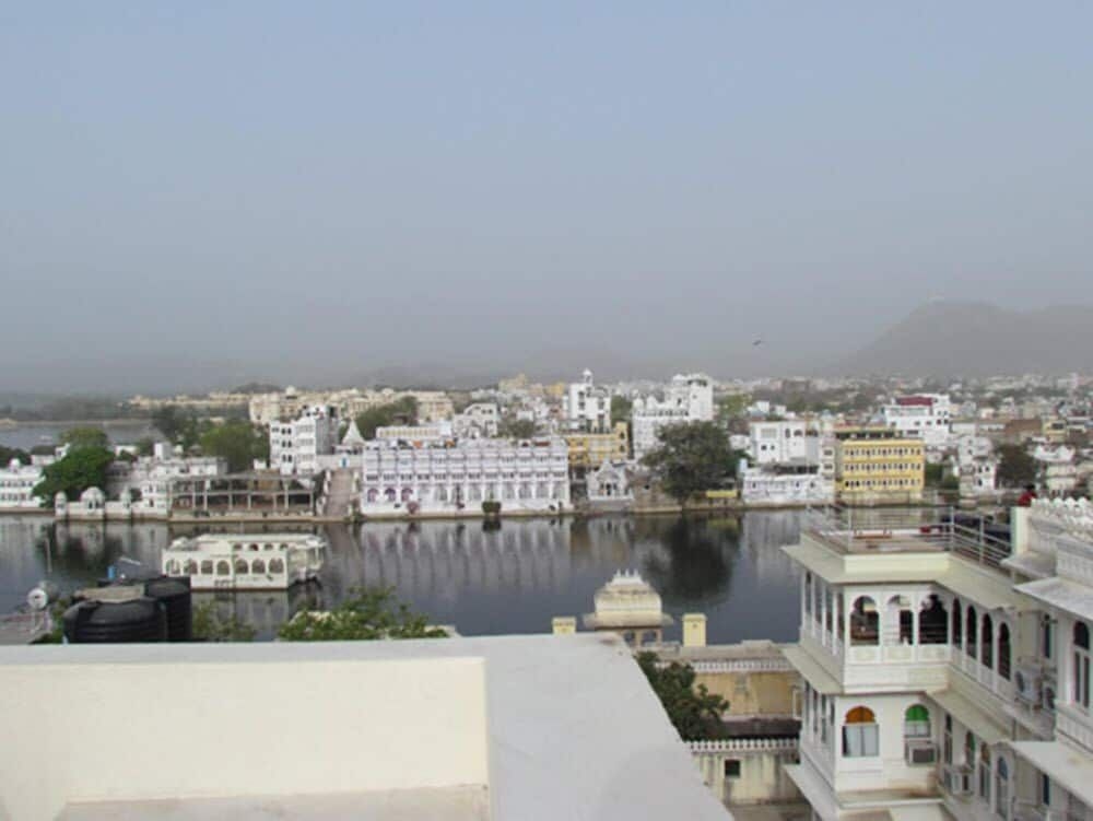 Hotel Pratap Bhawan1