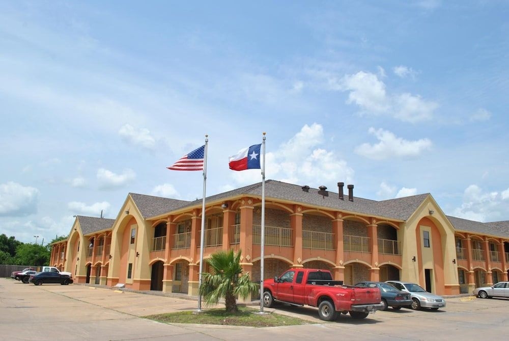 Executive Inn Brookshire0