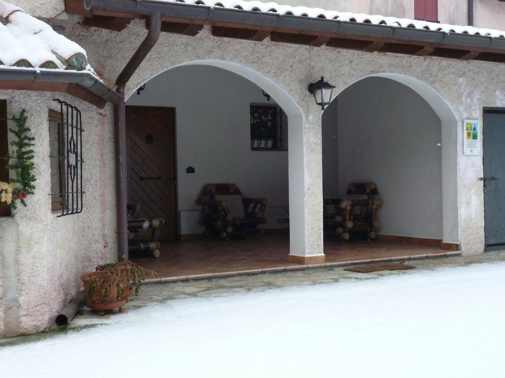 B&B Four Winds2