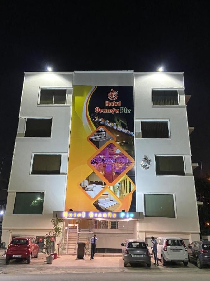 Hotel Orange Pie0