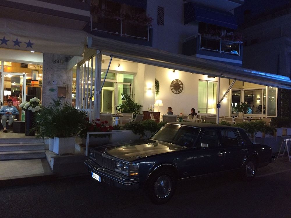 Hotel Touring4
