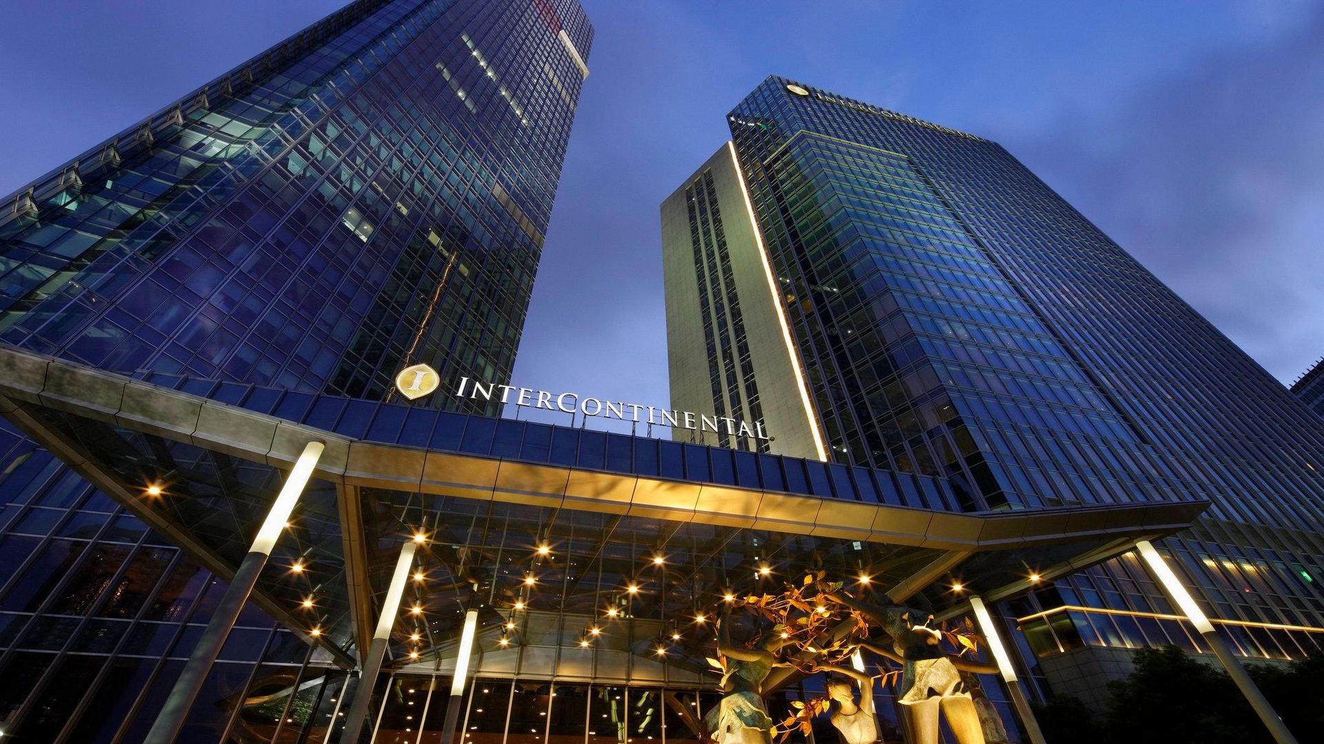 อินเตอร์คอนติเนนตัล เซี่ยงไฮ้ จิงอัน (Intercontinental Shanghai Jing'an)0