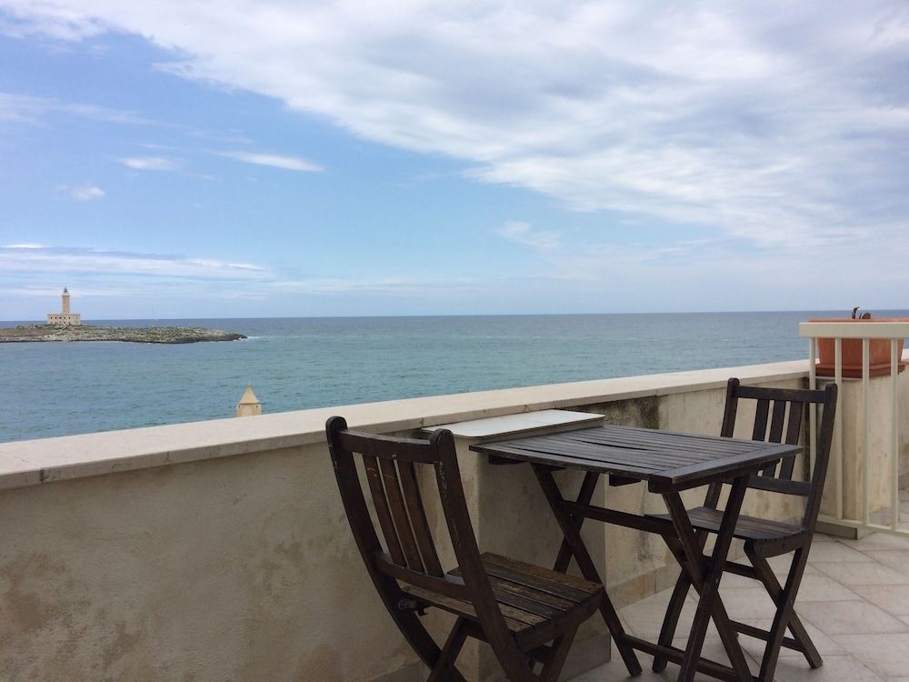 Rocca Sul Mare1