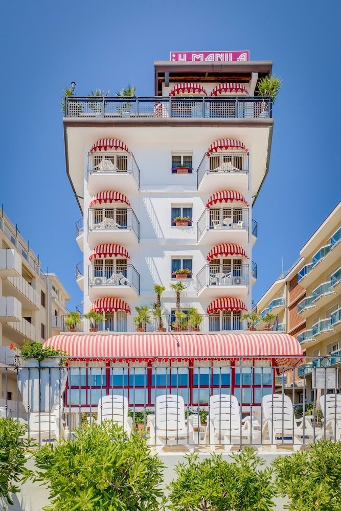 Hotel Manila0