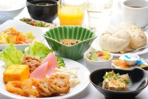 โรงแรมรูท อินน์ โคโมโระ (Hotel Route-Inn Komoro)1