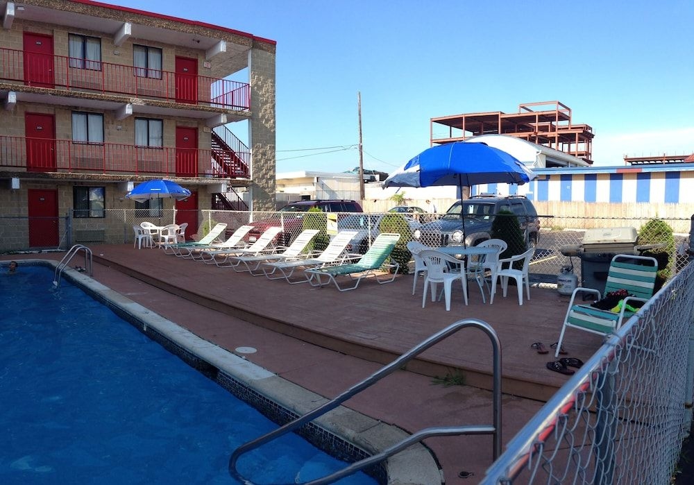 Cloud 9 Inn2