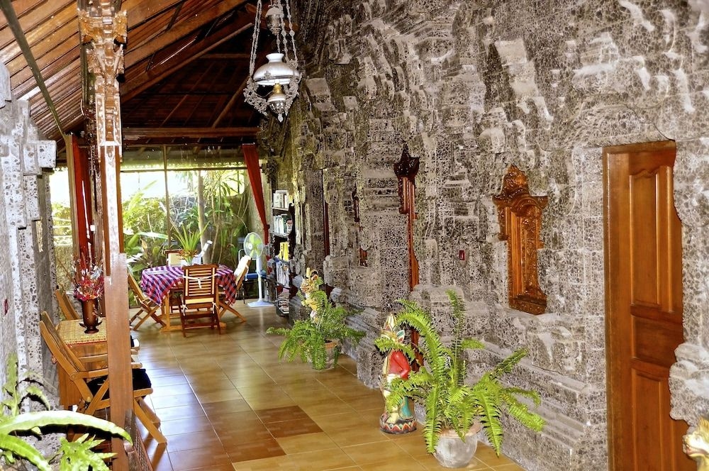 Aahh Bali Bed and Breakfast4