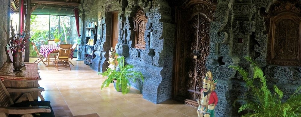 Aahh Bali Bed and Breakfast3