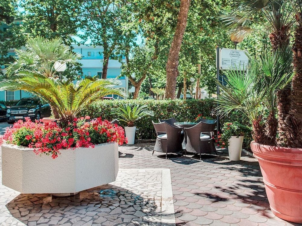 Hotel Caravelle3