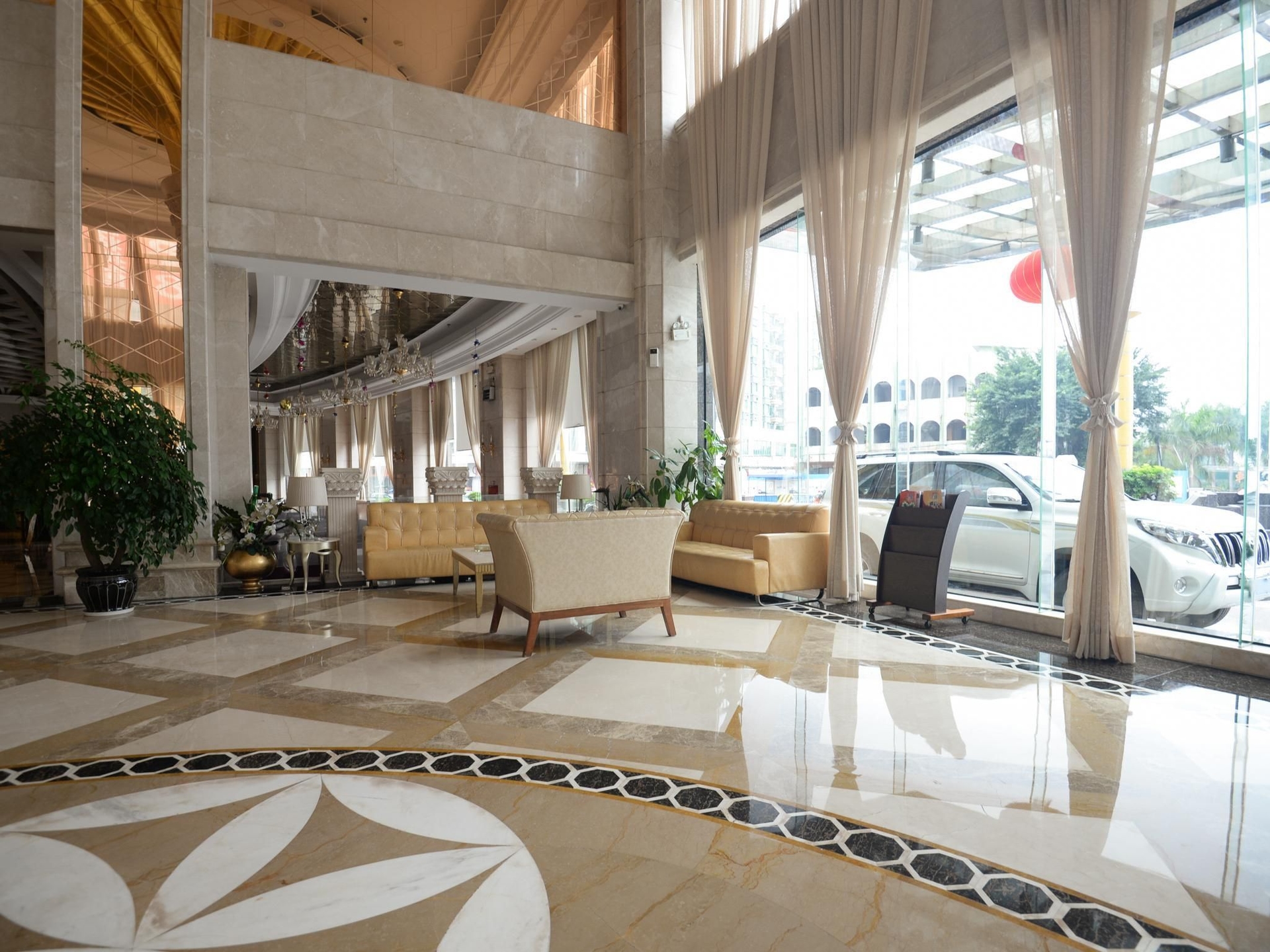 รีเจนซี โฮเต็ล (Regency Hotel)2