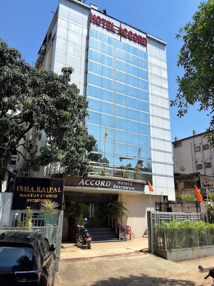 Hotel Accord1