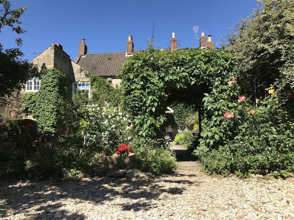 Bramwood Cottages4