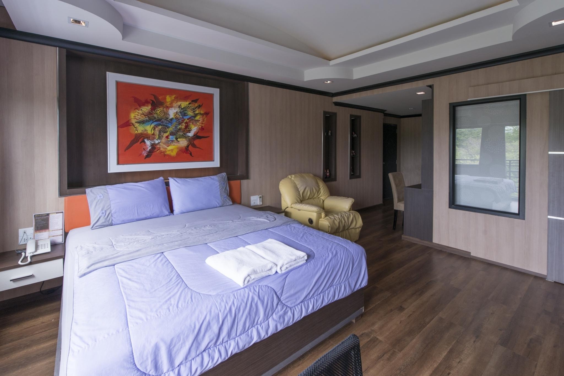 เบญจธารา บูติค เพลส รีสอร์ท (Benjatara Boutique Resort)0