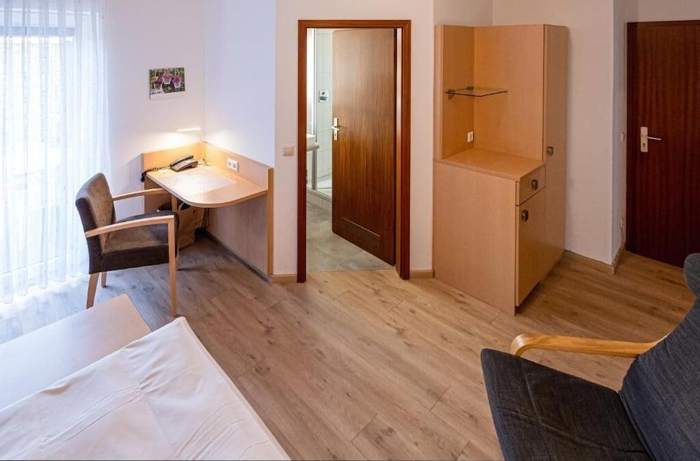 Hotel Phonix0