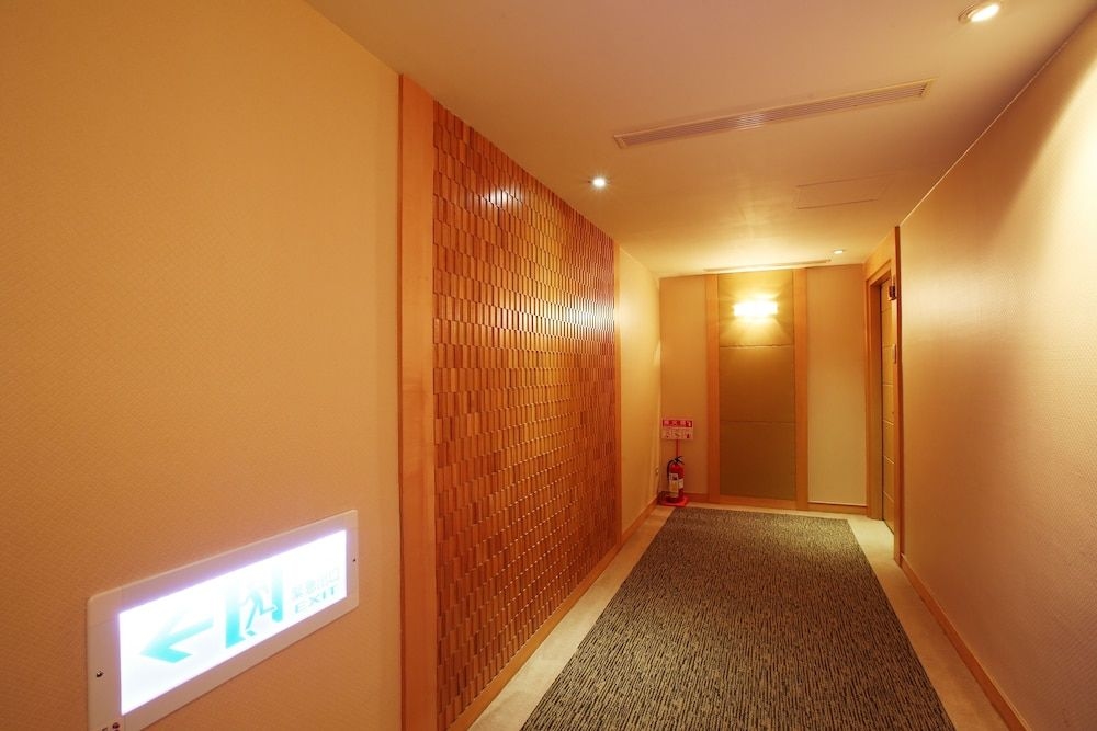จินหัว โฮเต็ล (Jin Hua Hotel)3