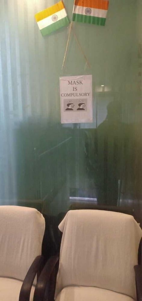 Hotel Navi Mumbai0