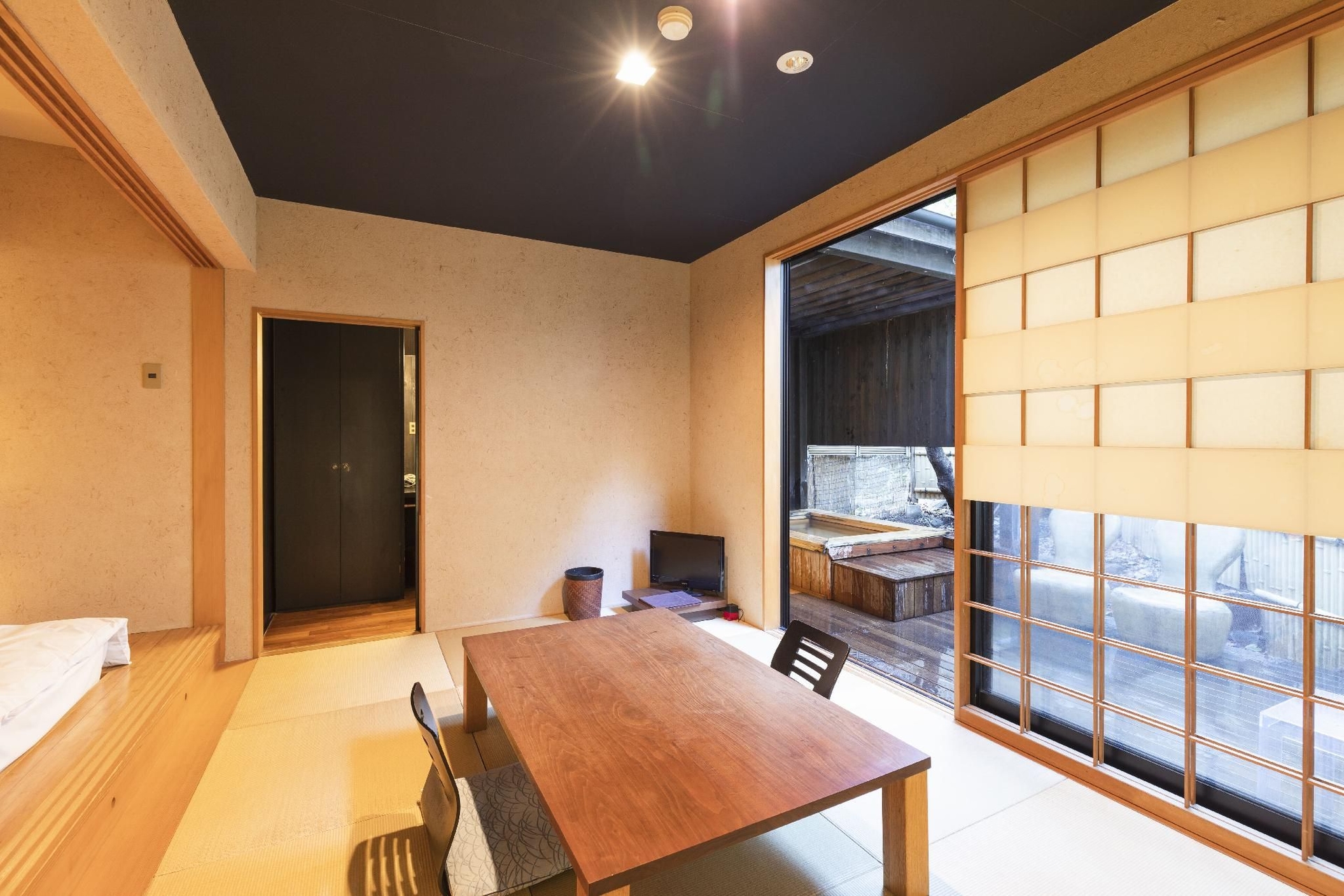 ยุชินเต เรียวกัง (Yushintei Ryokan)2