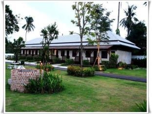Pilton Resort3
