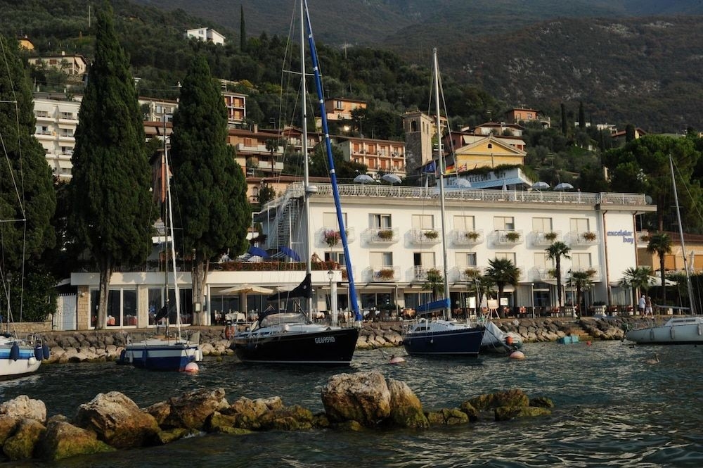 Hotel Excelsior Bay4