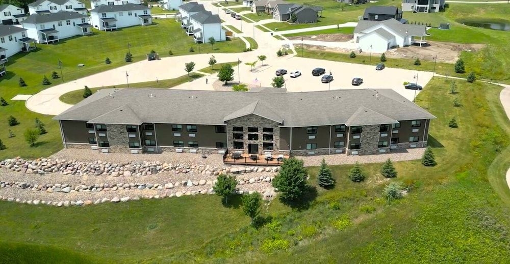Boulders Inn & Suites - Polk City2