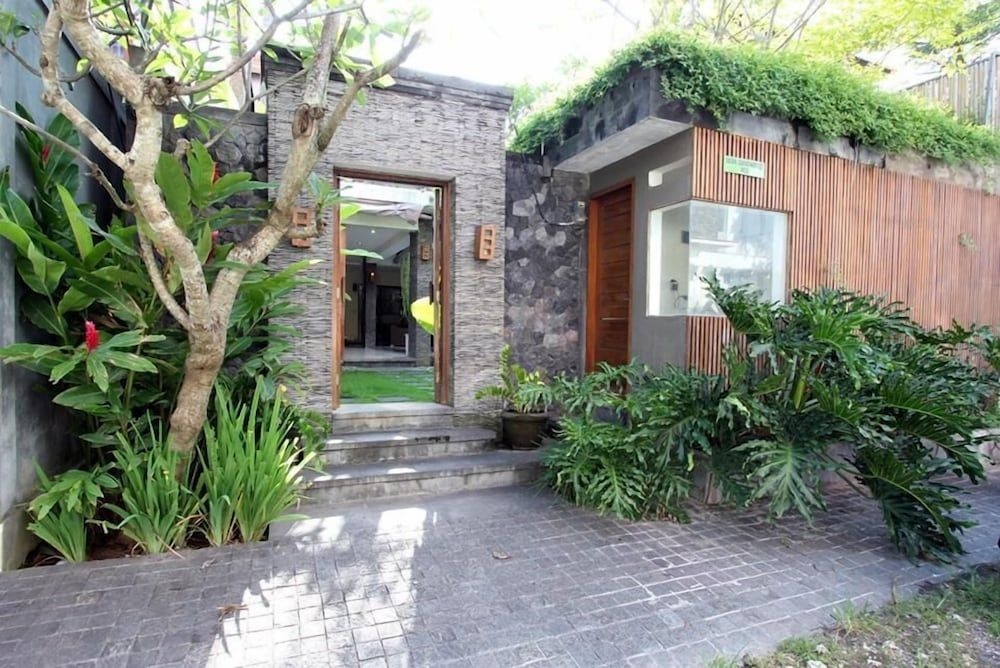 Villa Anya Seminyak0