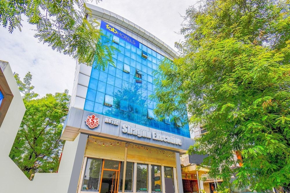 Hotel Shagun Executive0