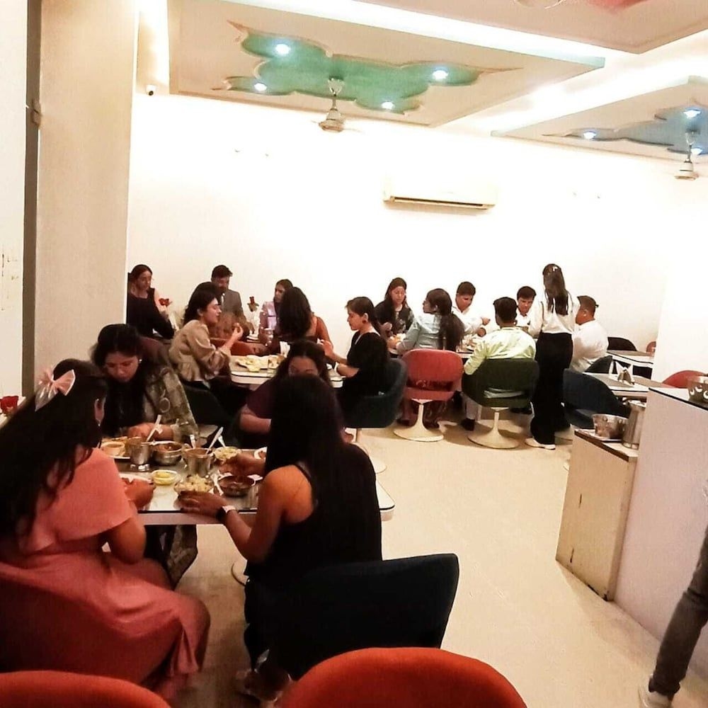 Hotel Omni Plaza4