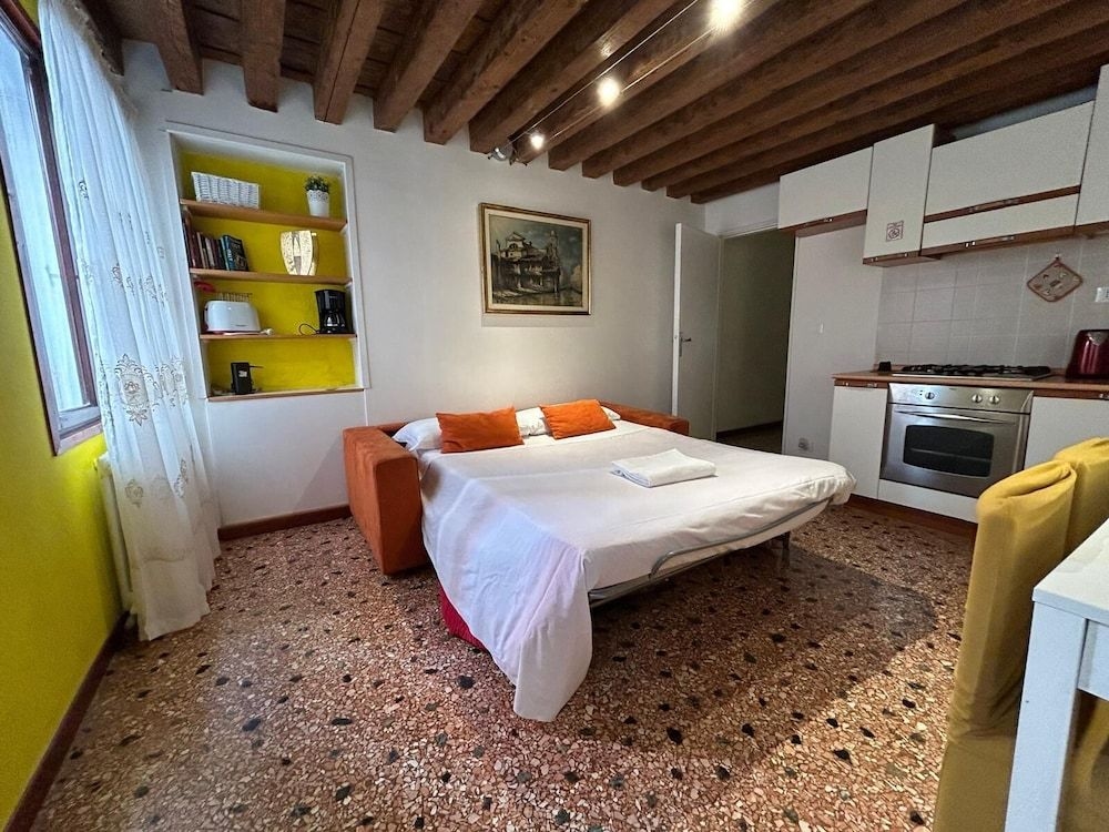 Frari 22