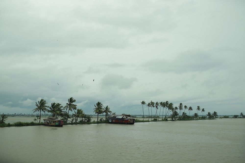 Sreekrishna Houseboat1