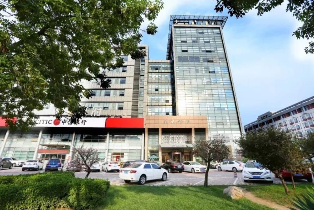 Mehood Hotel2