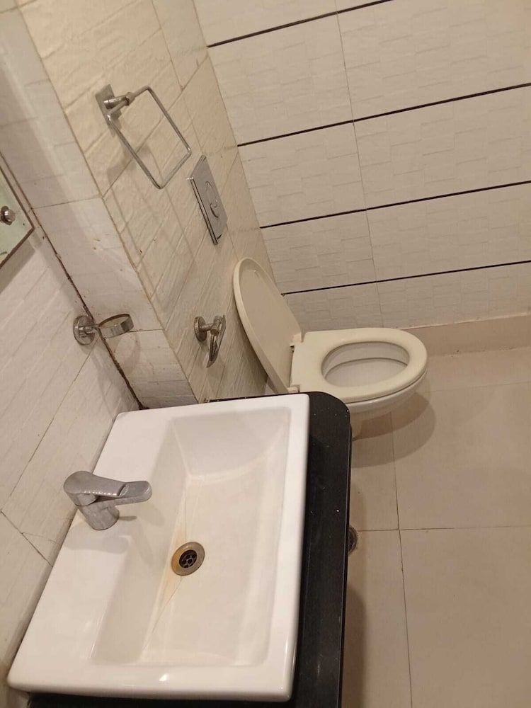 Hotel Swathi2