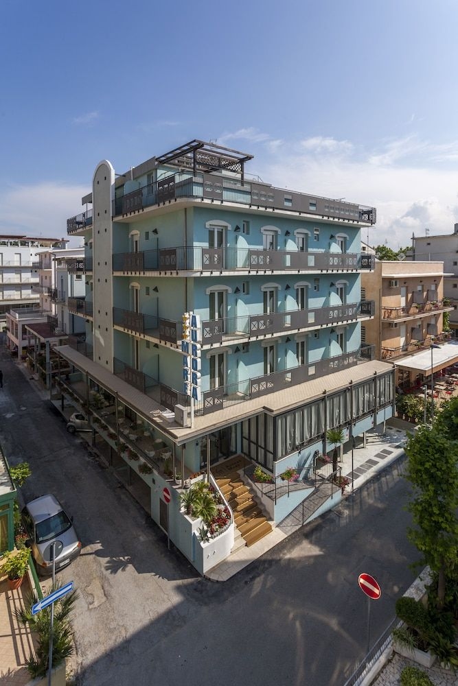 Hotel Aurora Mare1