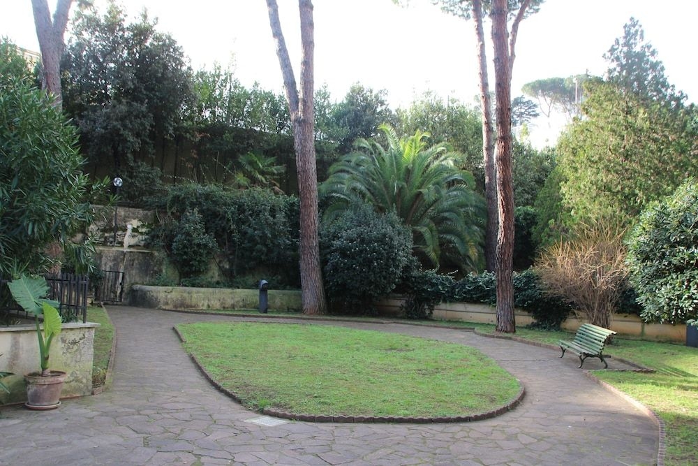 Bed Rooms Rome3