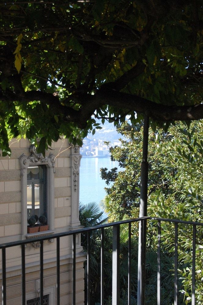 Hotel Firenze1