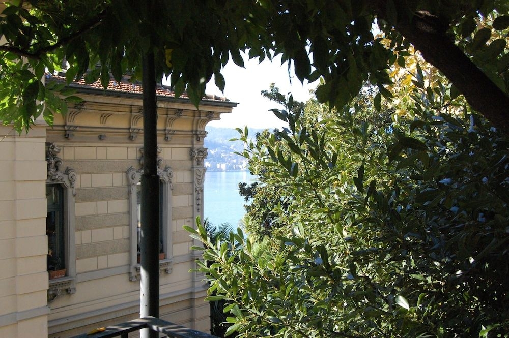 Hotel Firenze0