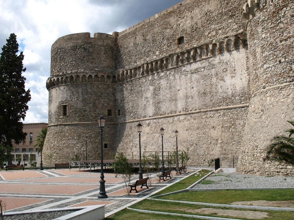 Casa Cairoli1