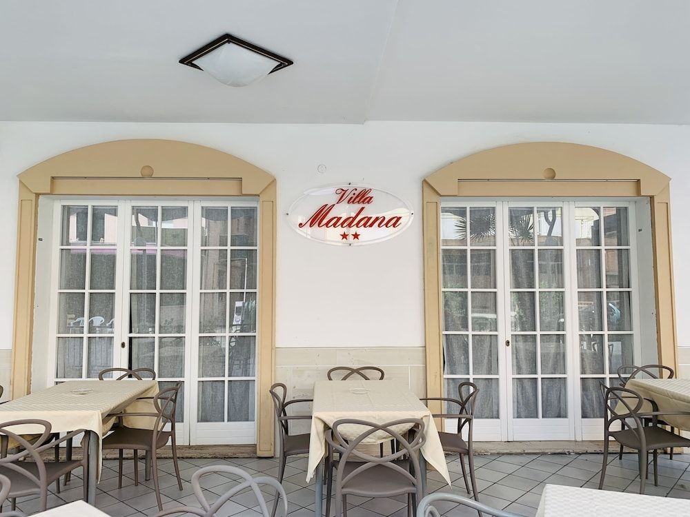 Hotel Villa Madana2