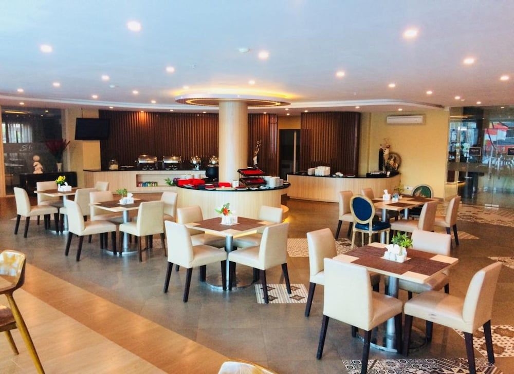 MJ Hotel4