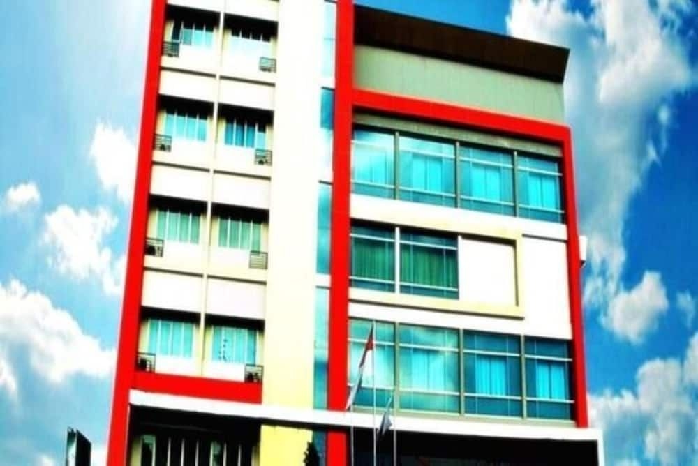 MJ Hotel0