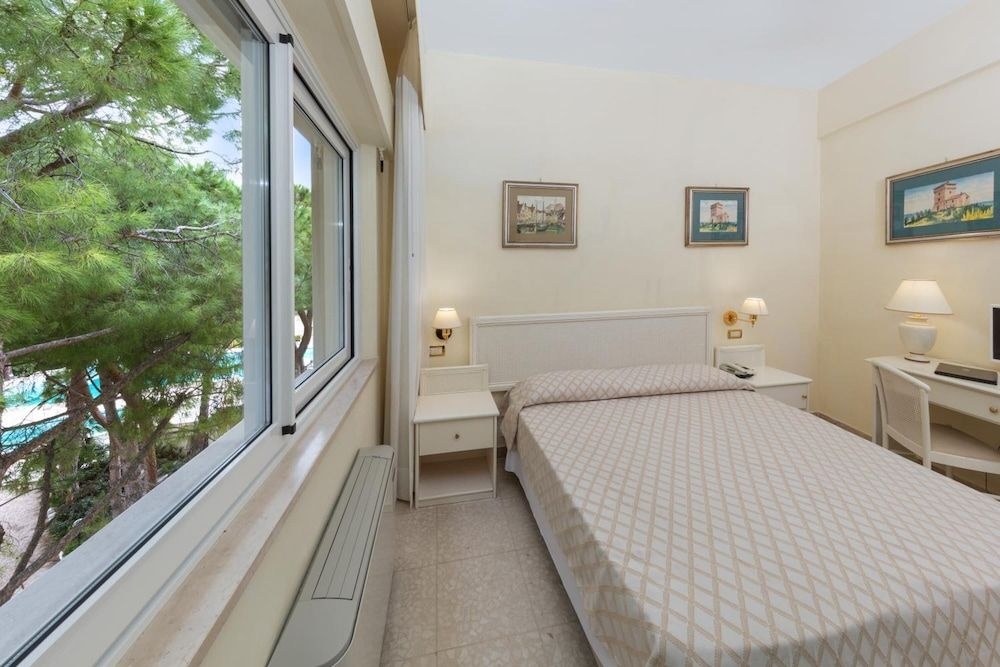 Hotel Numana Palace0