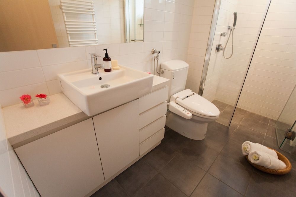 Yutaka Townhouse1
