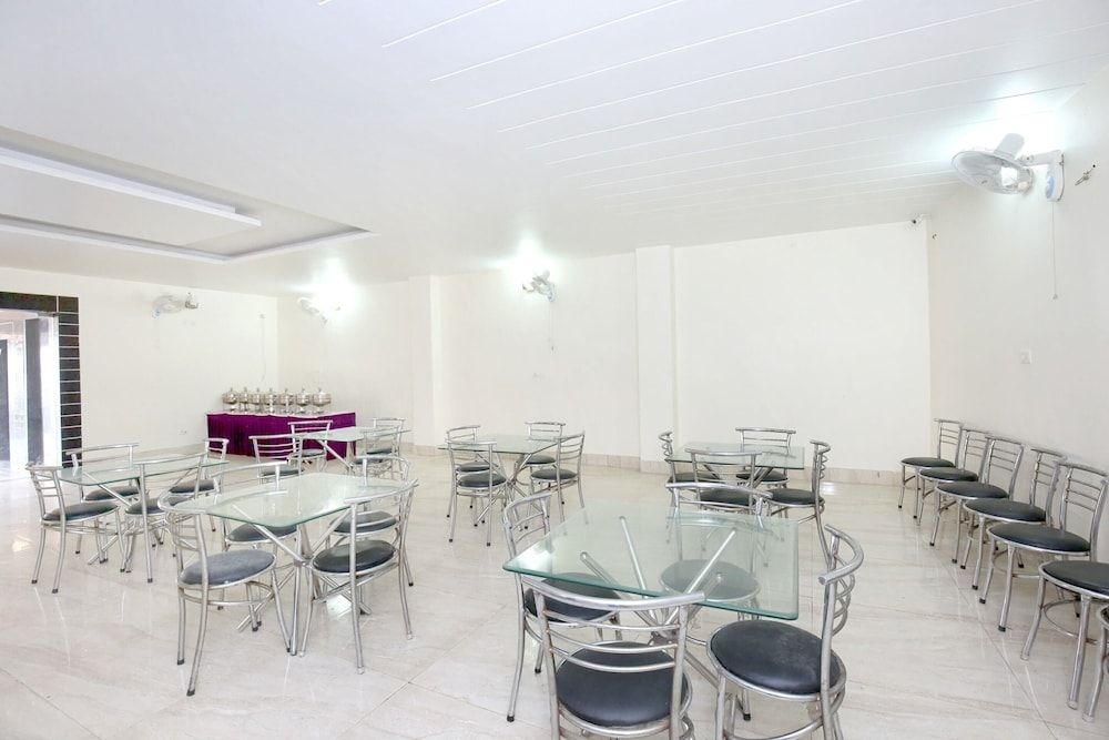 Hotel Nayyar3
