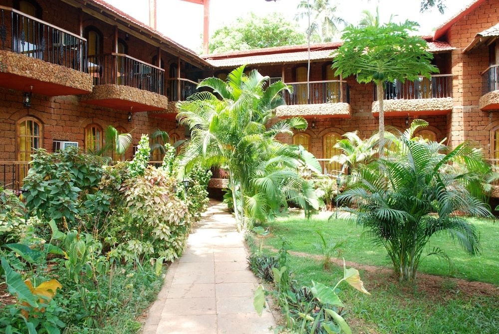 Sea Breeze Beach Resort2