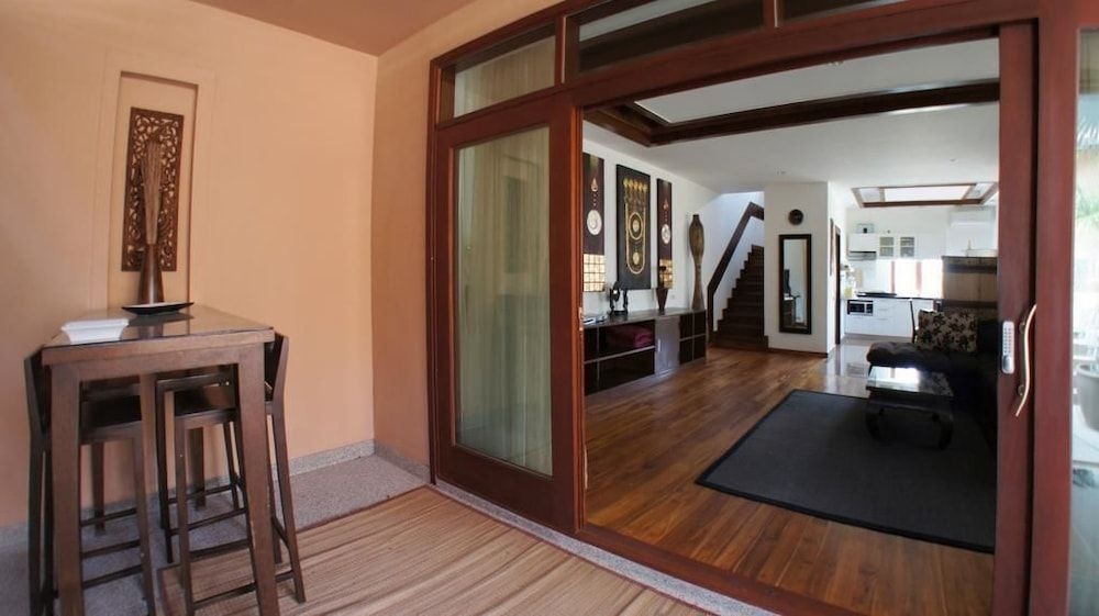 N.B. Villas - Villa Rose2