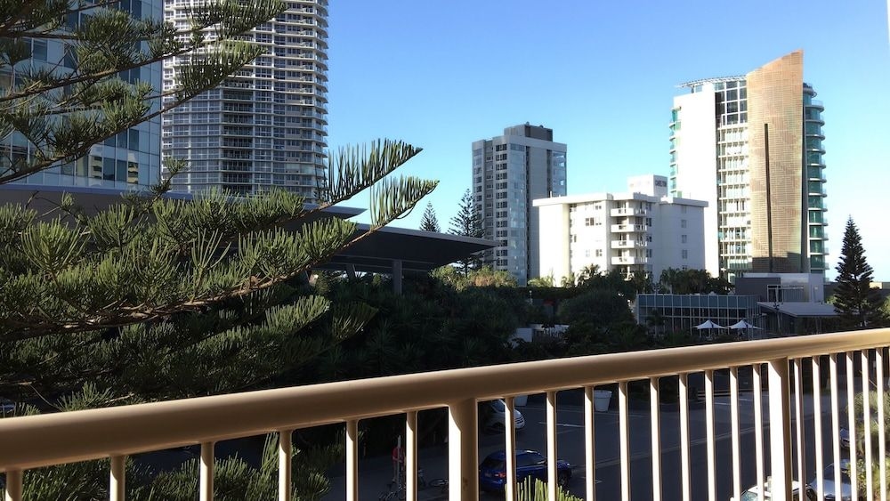 Gold Coast Backpackers0