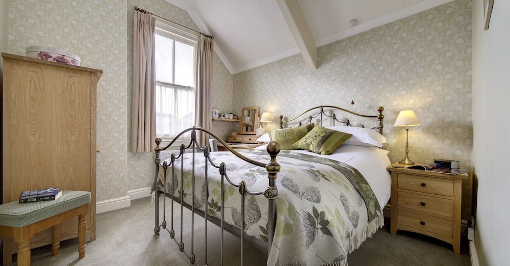 The Edwardene2