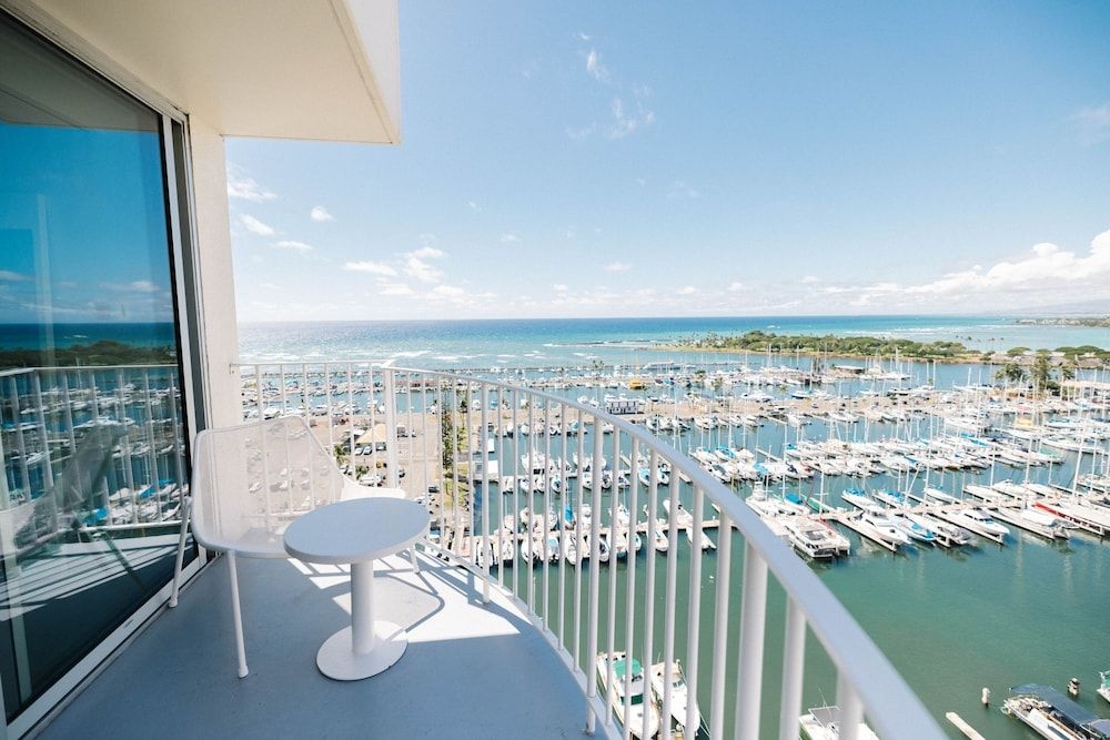 The Modern Honolulu2