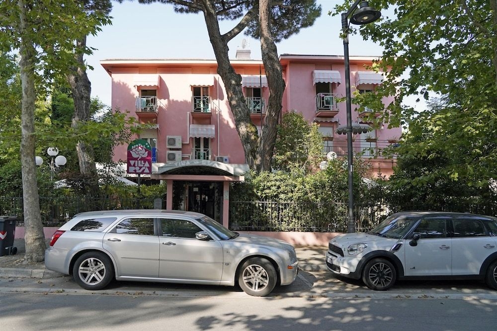 Hotel Villa Rosa4