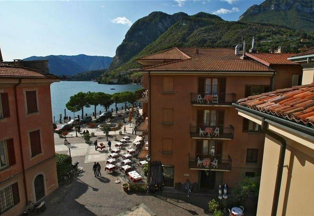 La Piazza Menaggio2