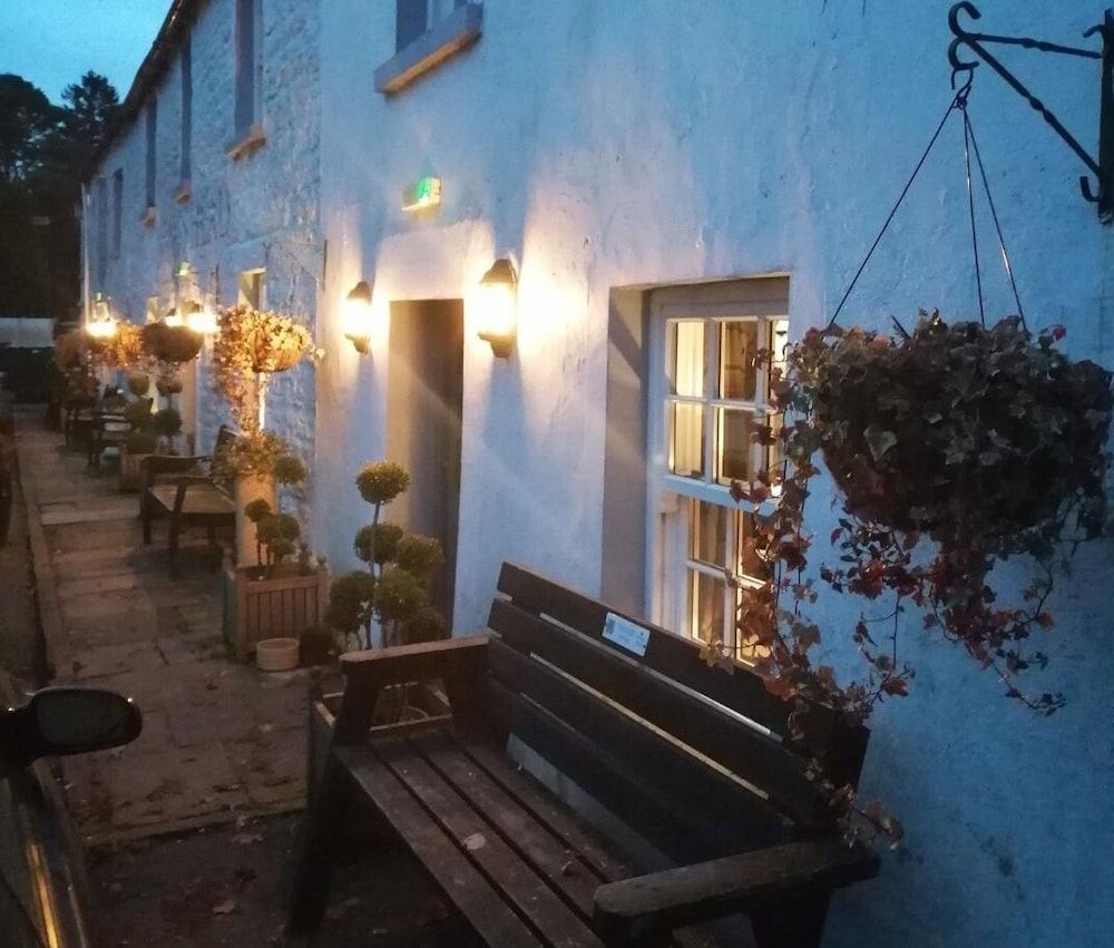 King's Head1